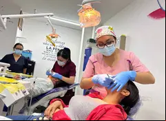 Para cuidar los dientes de los pequeños ofrecen limpieza dental gratuita en Neza