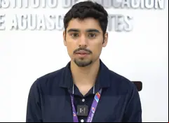 Rogelio serio