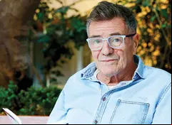 escritor argentino Guillermo Saccomanno