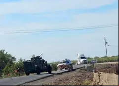 Elementos del Ejército en calles de Navolato, Sinaloa