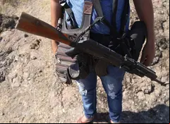 Narco recluta a niños y los suma a ‘pollitos de colores’ como halcones