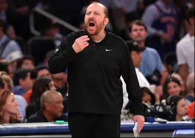 Knicks despiden al entrenador Tom Thibodeau