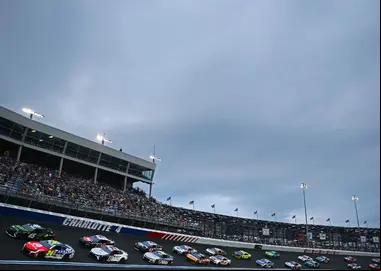 ¿Qué son las etapas en las carreras de NASCAR? El peculiar sistema de la categoría