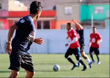 Leyendas de América y Chivas jugarán en Neza para fomentar el deporte