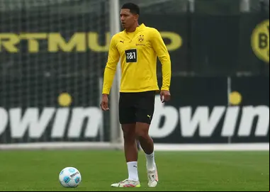 Jobe Bellingham sigue los pasos de su hermano, llega al Dortmund