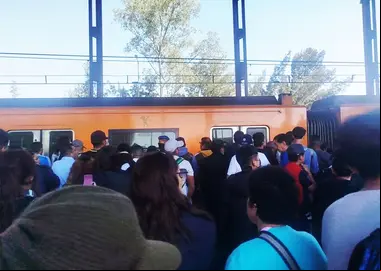 Metro Línea A suspende servicio parcialmente entre CDMX y Edomex 