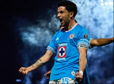 Cruz Azul doma a 'La Fiera' y James Rodríguez; van a Semifinales