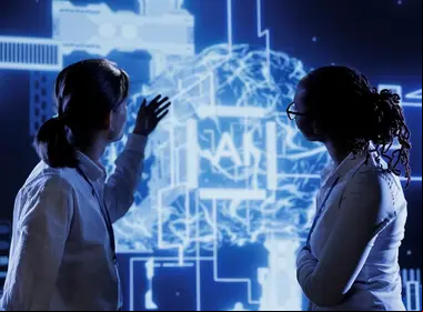 Dos personas observan una visualización digital de un cerebro con la palabra 