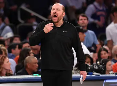 Knicks despiden al entrenador Tom Thibodeau