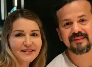 Alicia Villareal cuenta que Cruz Martínez casi la desvivía ahorcada. 