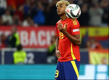 Lamine Yamal manda mensajito a Cristiano previo a la Final
