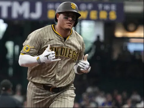 Cuadrangular de Manny Machado representa victoria para San Diego