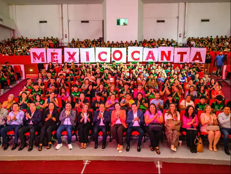 Escobedo busca impulsar la participación de jóvenes en 'México Canta'