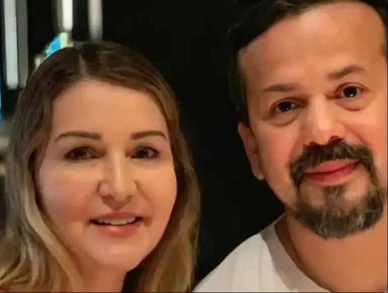 Alicia Villareal cuenta que Cruz Martínez casi la desvivía ahorcada. 