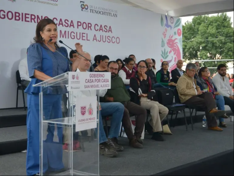 El anuncio lo hizo la mandataria en respuesta a la demanda de pobladores de que se construya una preparatoria en la zona alta de Tlalpan. Foto: Cuartoscuro