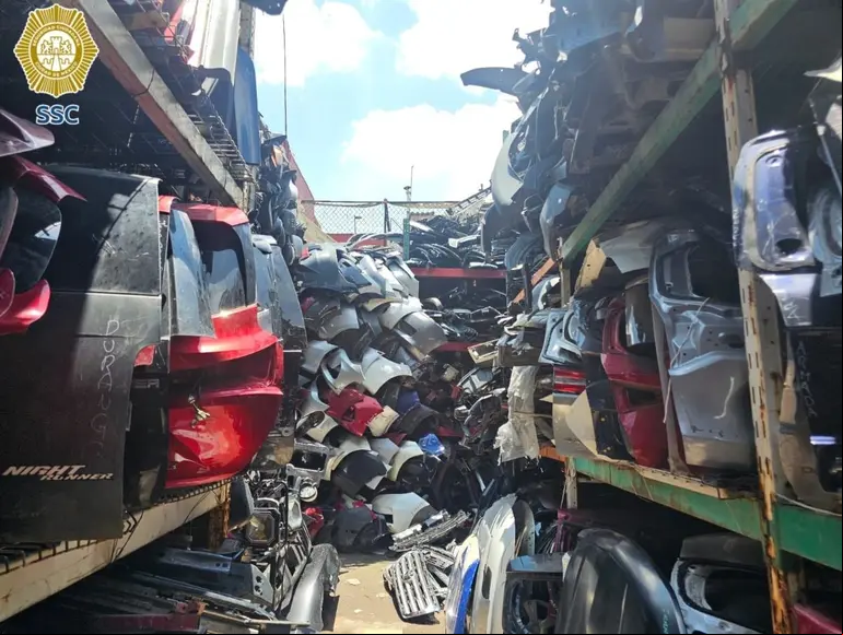 Cateos por robo de autopartes.