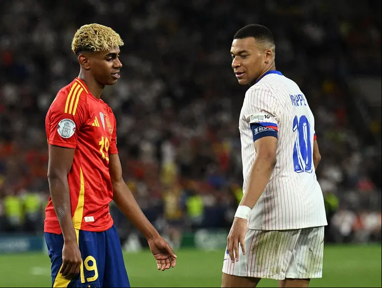Mbappé no votará por Lamine Yamal