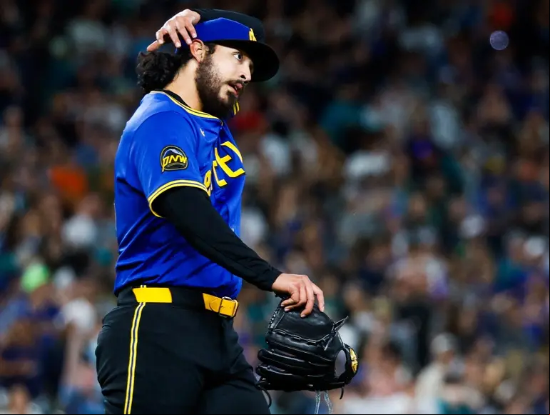Andrés Muñoz consigue su salvamento 18 de la temporada