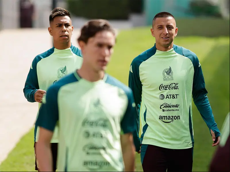 Efraín Álvarez y Roberto Alvarado