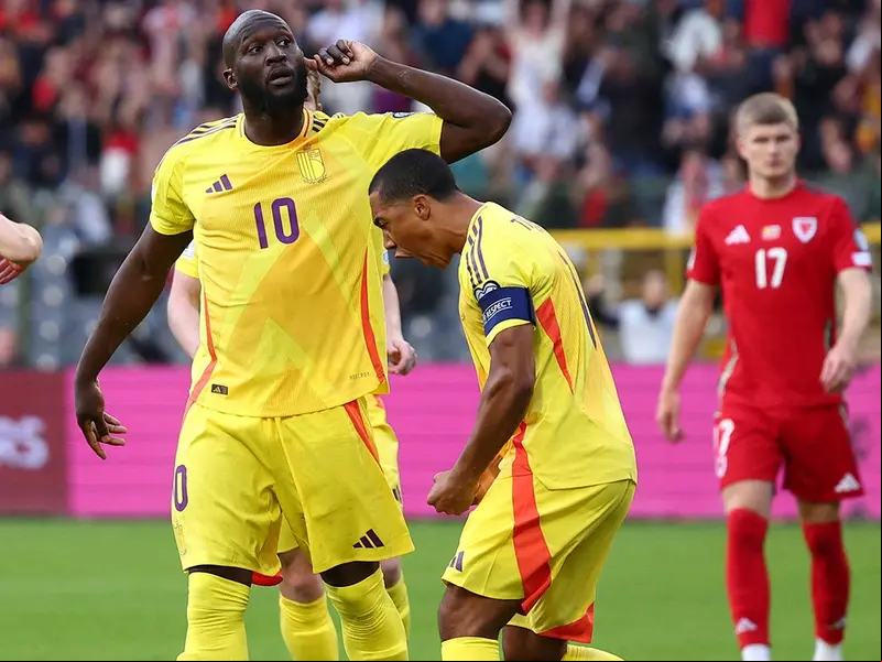 Bélgica suma 4 puntos luego de sus dos primeros partidos en las Eliminatorias rumbo al Mundial 2026.